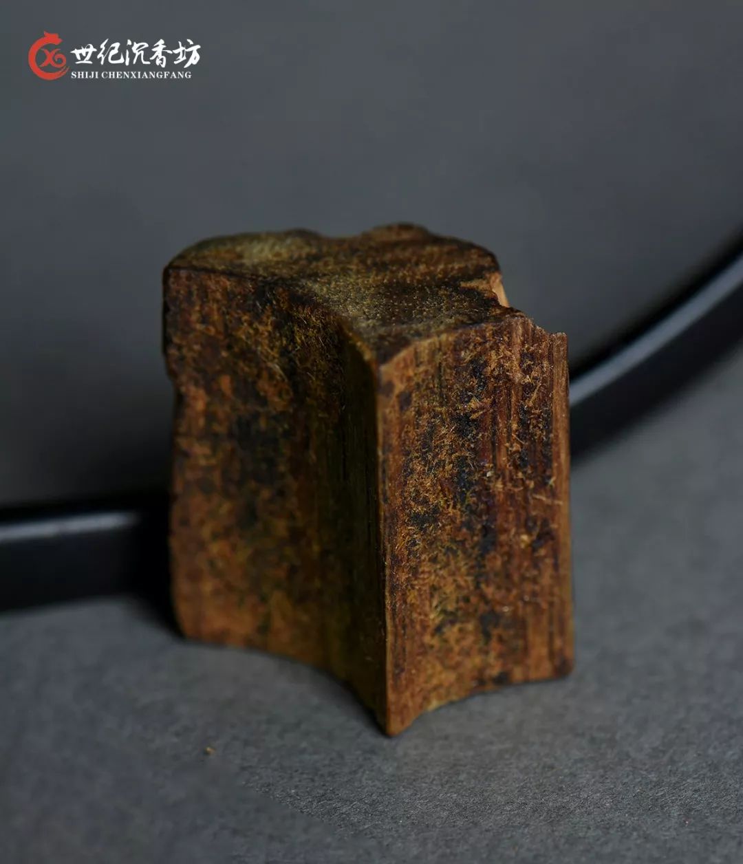 沉香好還是檀香好？比一比看看誰才是香中之王